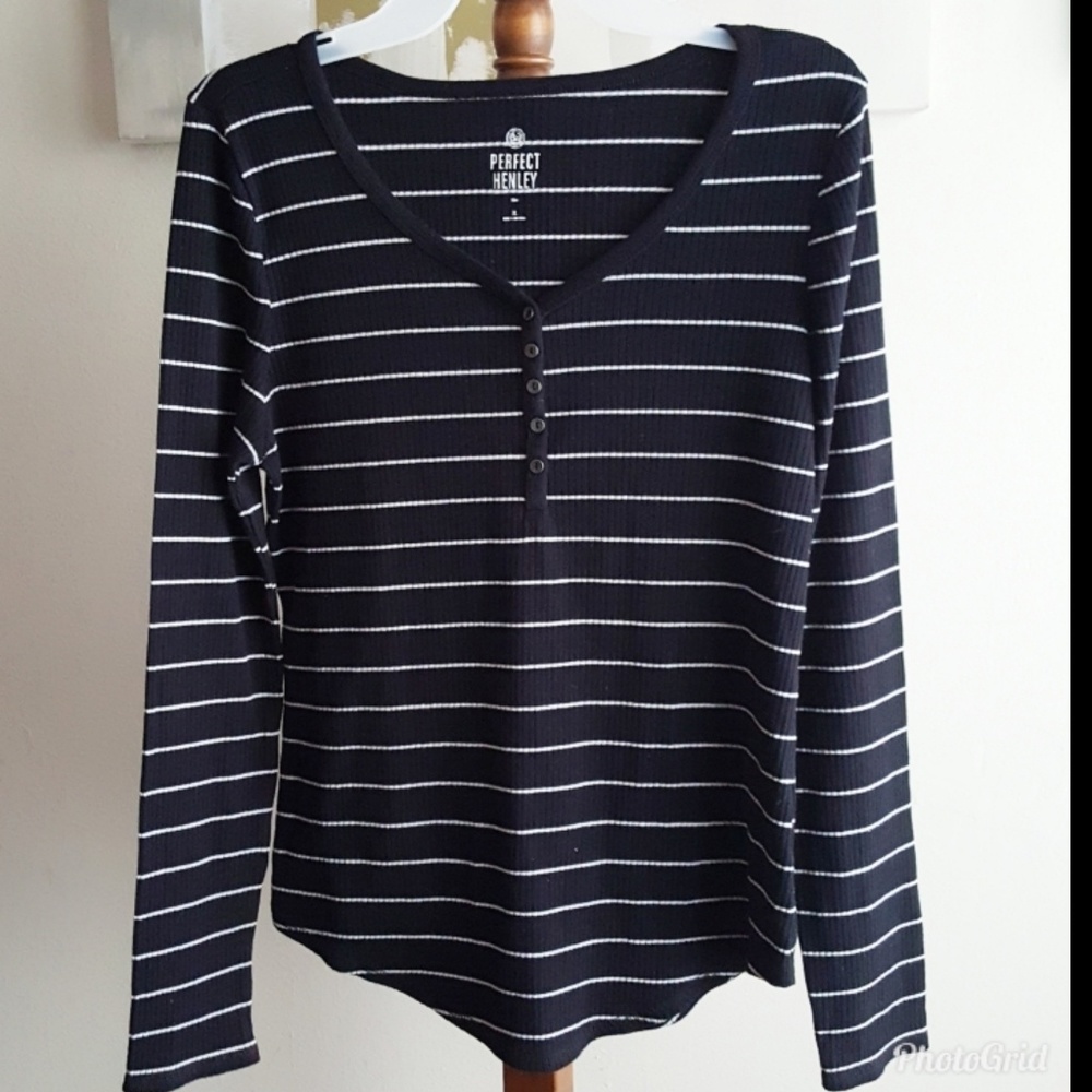 PERFECT HENLEY TOP